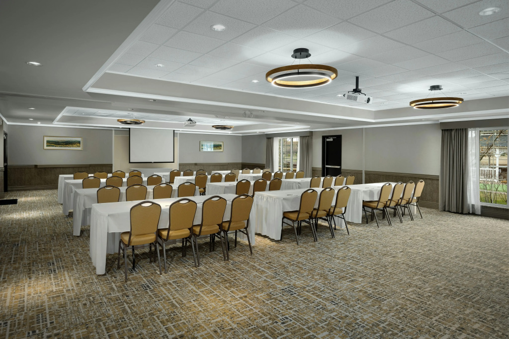 Homewood Suites by Hilton at The Waterfront