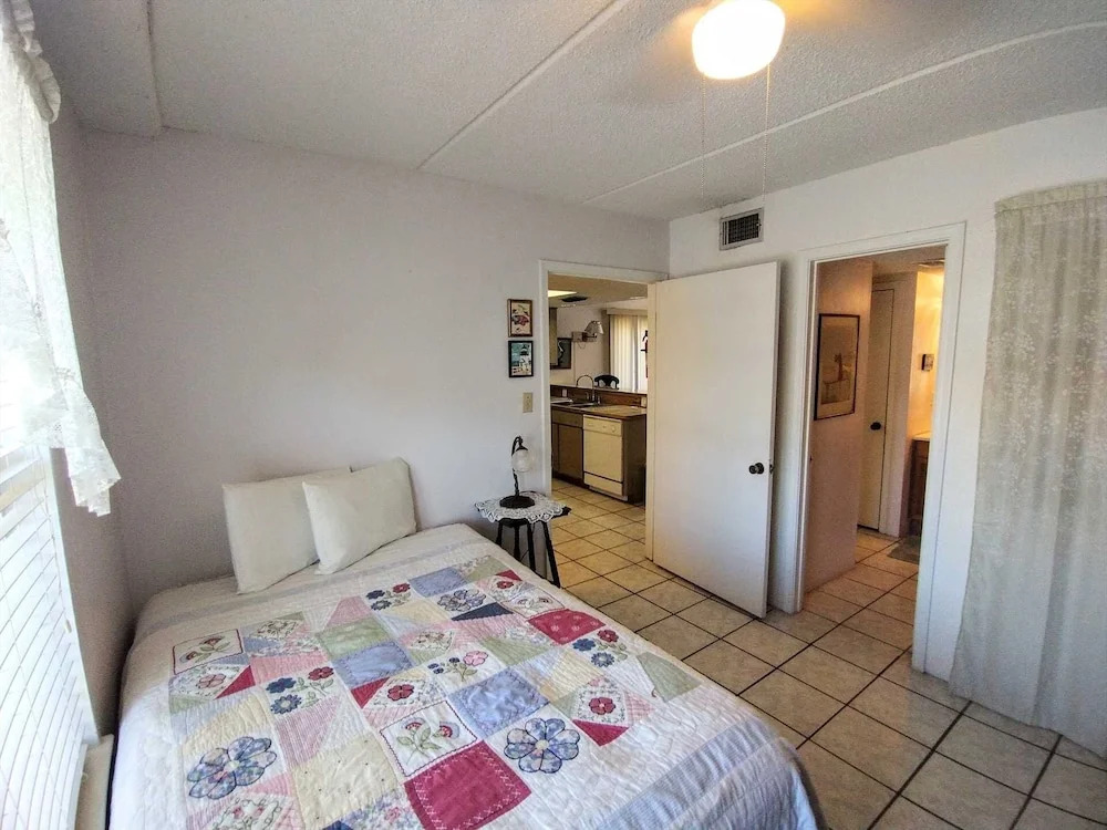 Surfside I 206 Minium 2 Bedroom Condo by RedAwning