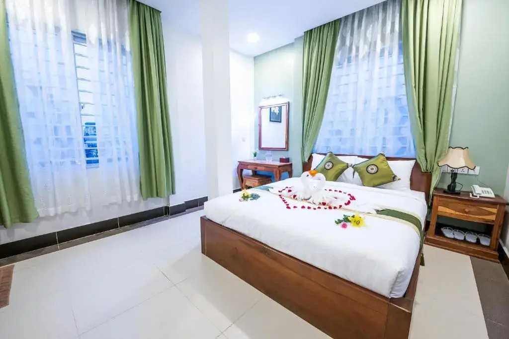 NKS Hotel