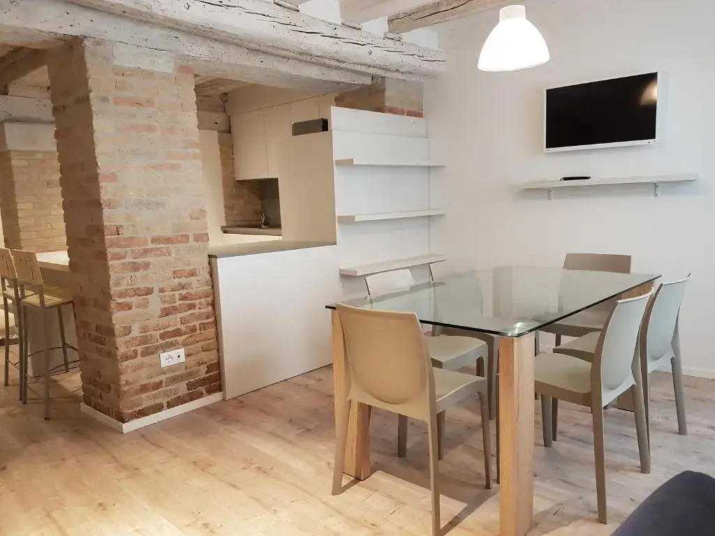 Corte Sconta Mini Loft