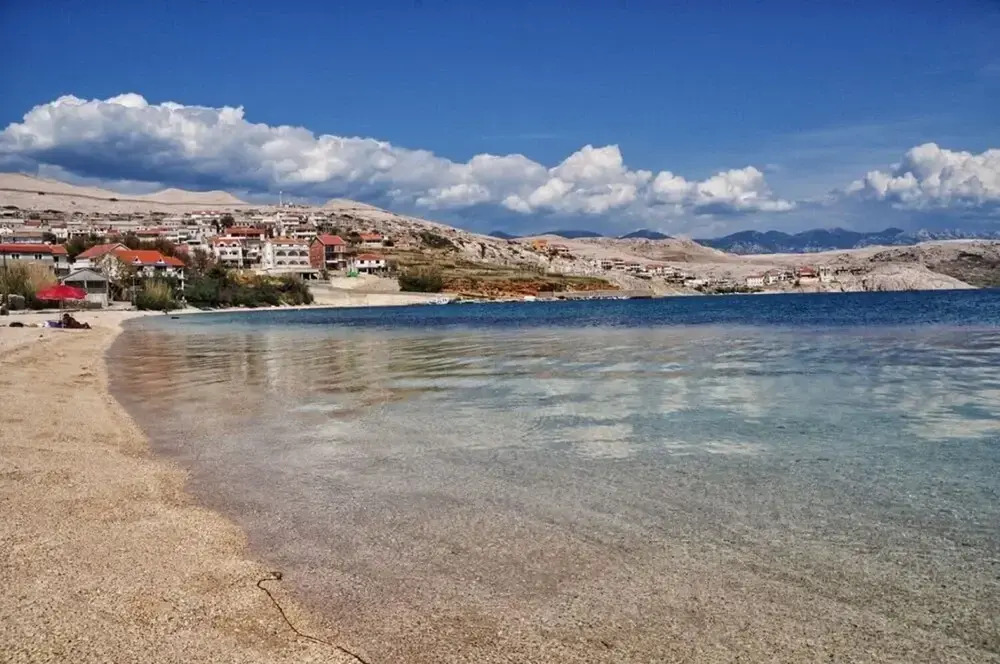 Irena - 100m From the sea - A3 Srednji Prvi kat