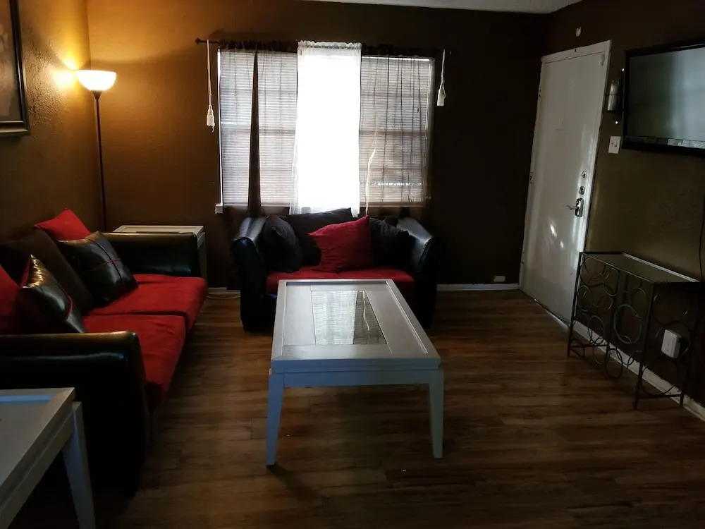 Recently Renovated 3BD Home in Mesquite, TX Holiday home 1