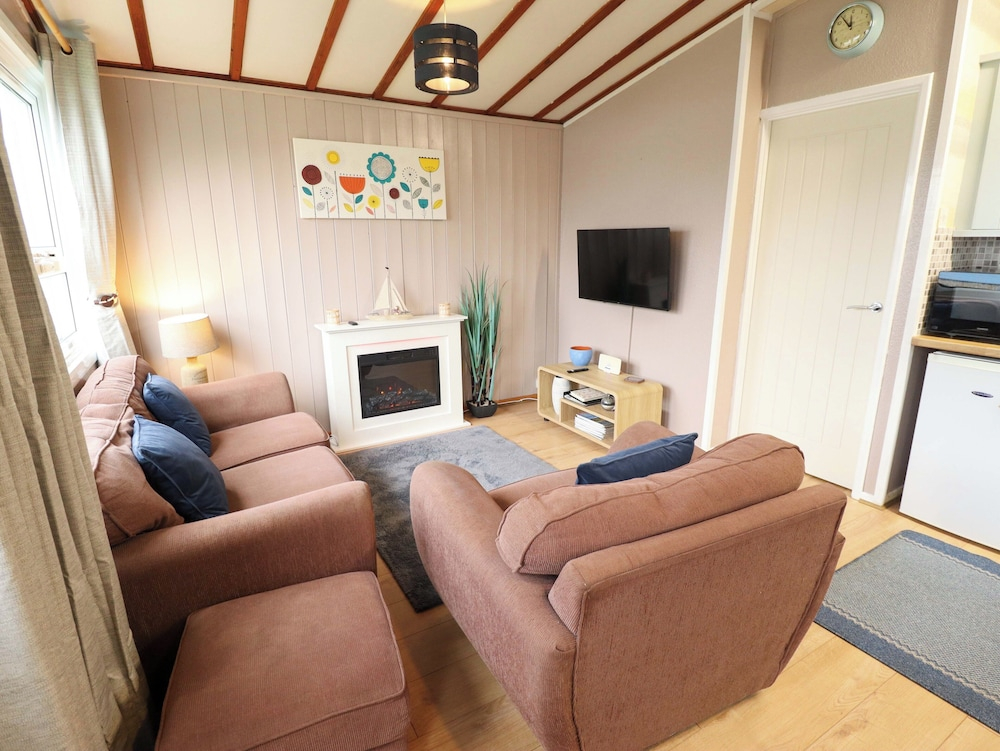 Moggs Retreat