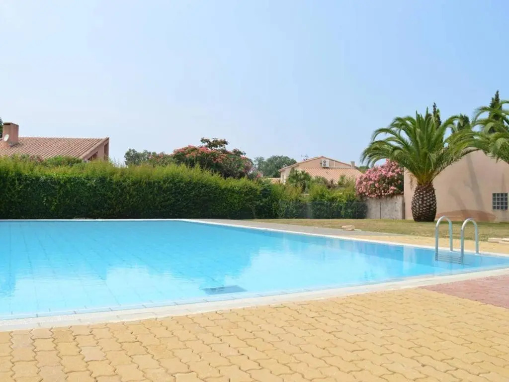 Appartement Saint-Cyprien, 2 pièces, 4 personnes - FR-1-225D-227