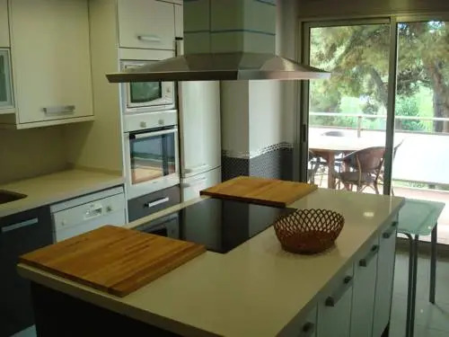 Click & Booking Apartamentos Arqubach
