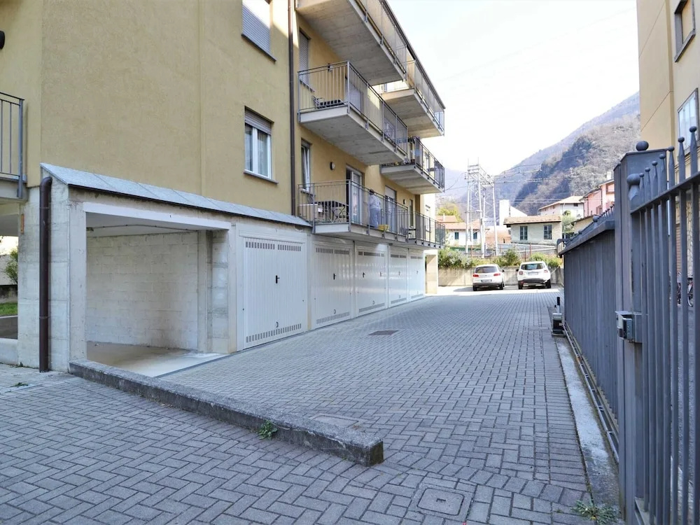 Apartment by Lake Como With Scenic Views