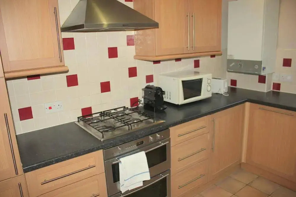Peymans - The Barnwell Lodge Serviced Apartment
