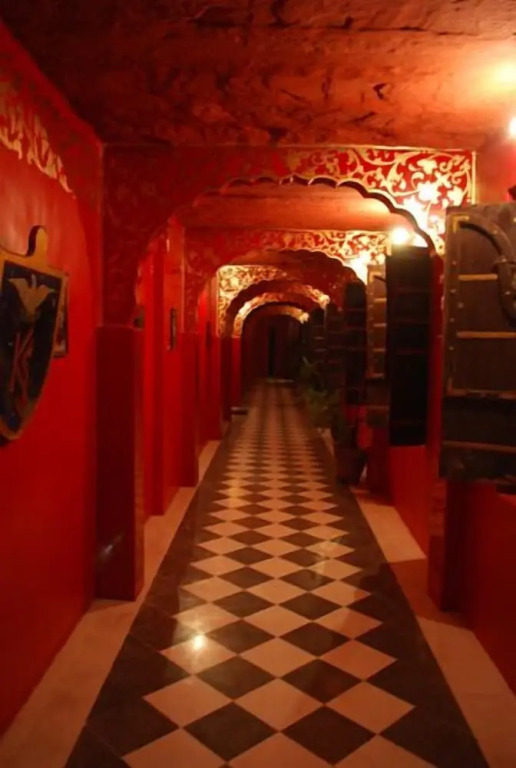 Hotel Bhairon Vilas