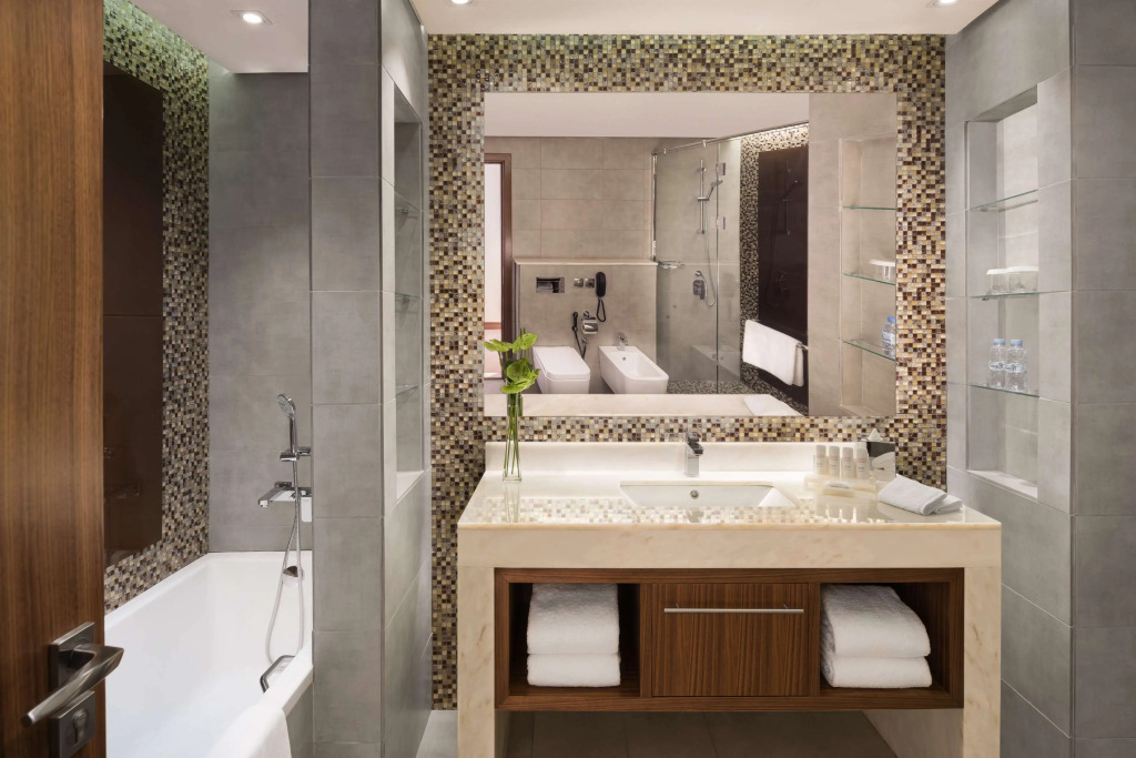 Radisson Blu Hotel, Dubai Waterfront