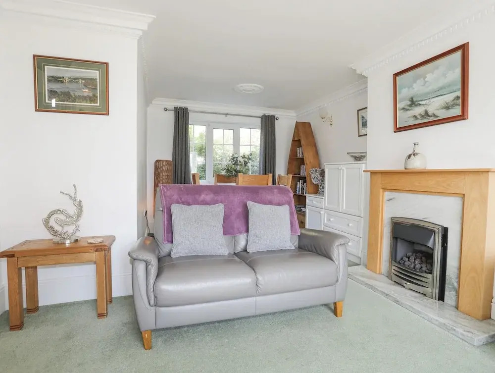 Sea View Cottage