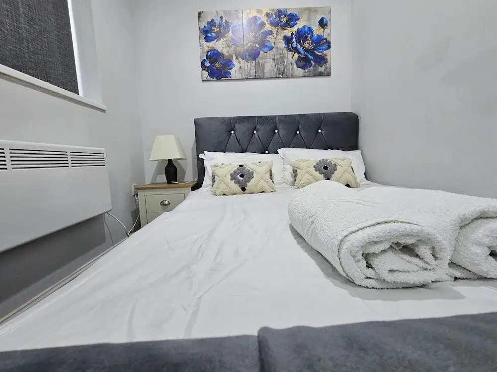 Charming Oxford Apartment in Telford - Flat 2