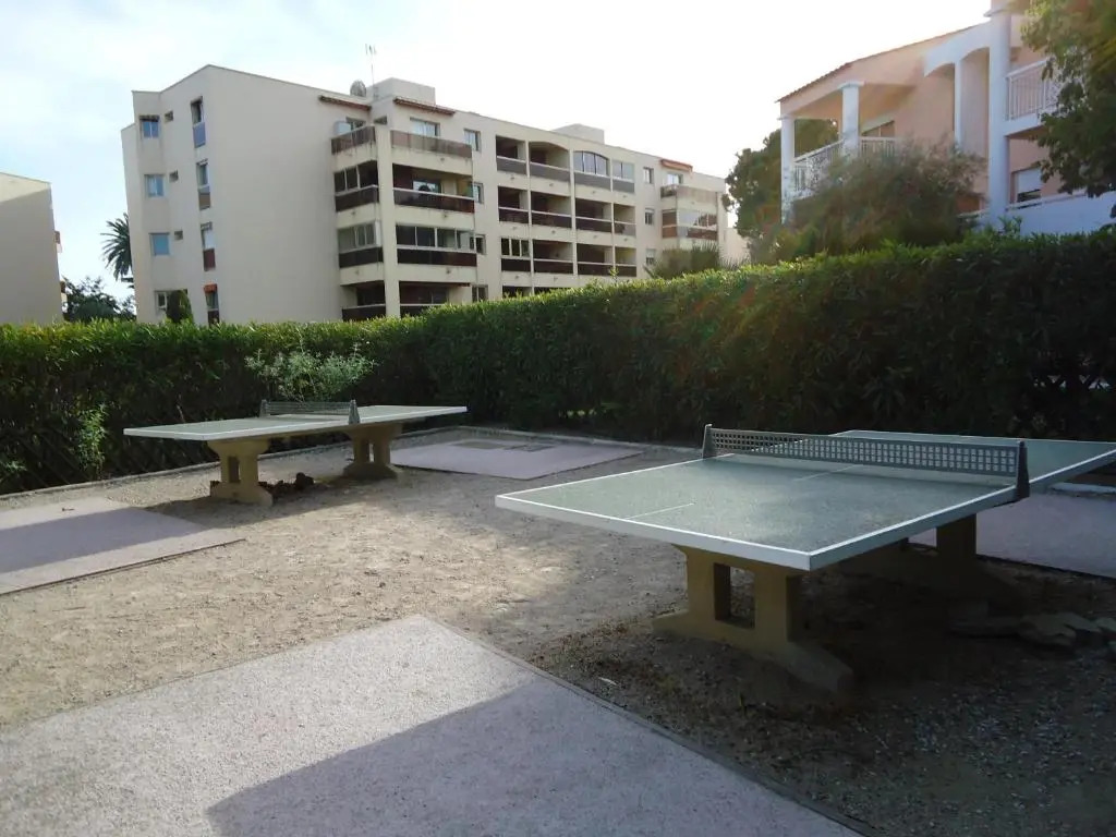 App.T2 De Standing Proche De La Mer