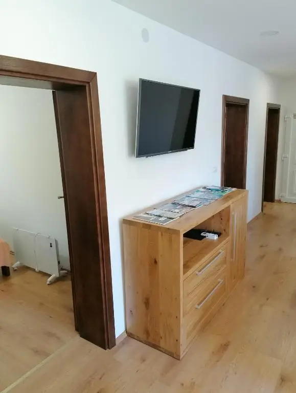 APARTMENT "B" 50 m from the beach