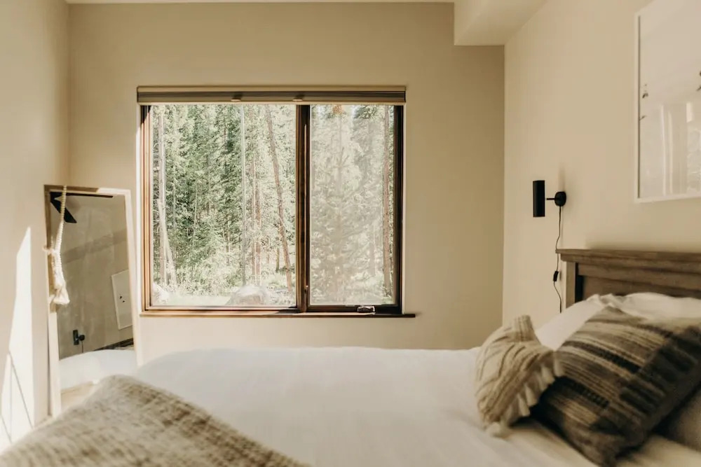 River's Edge 4 Bedroom Home by RedAwning