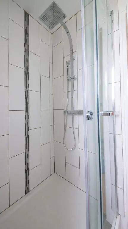 Appartement 3 chambres - Parking - Wifi - Buanderie - Jardin