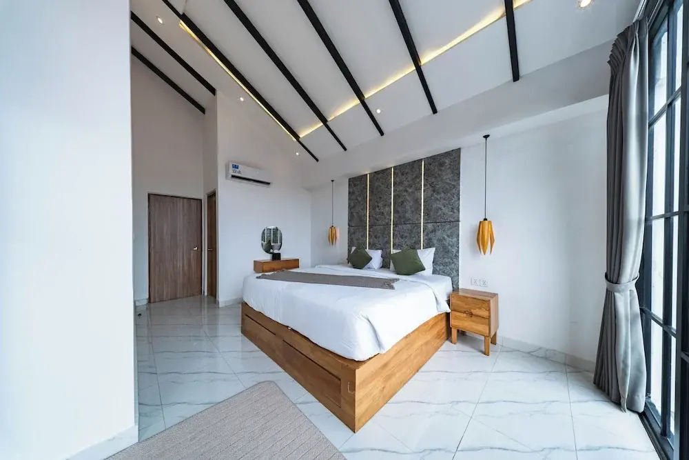 Seminyak Loft 360 by Villas R Us
