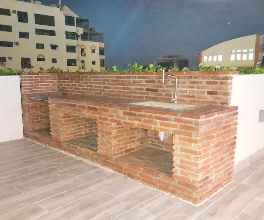 Civil Tower III