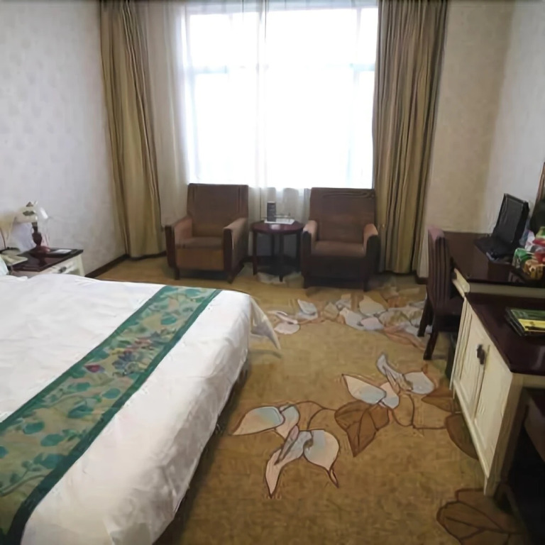 Roman Holiday Hotel