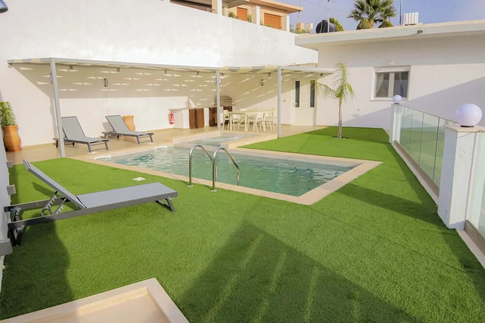 Thea Villa