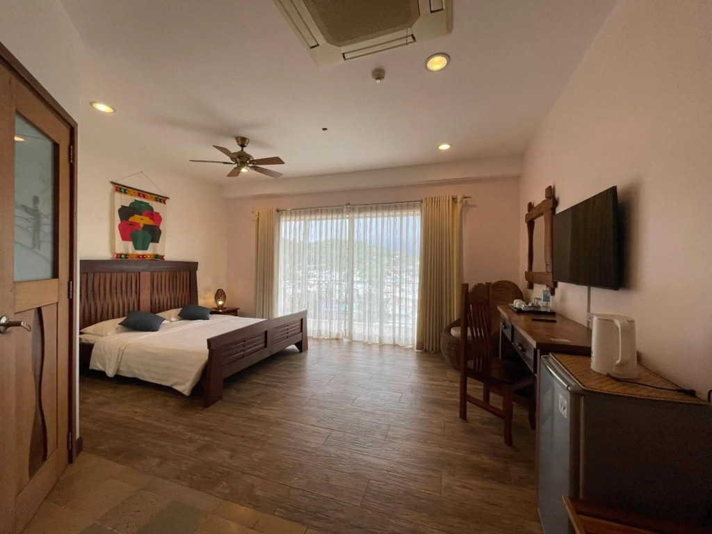 Corto del Mar Hotel