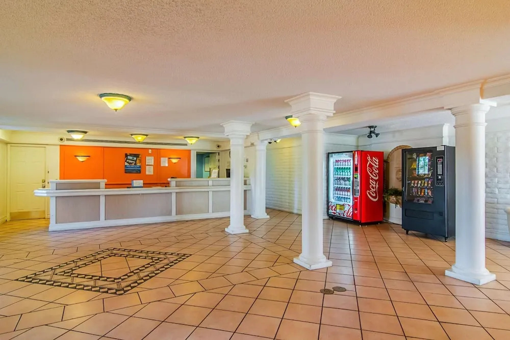 La Quinta Inn Jacksonville Airport North
