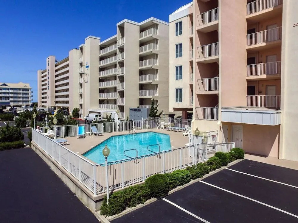Ocean Breeze 101 By Redawning