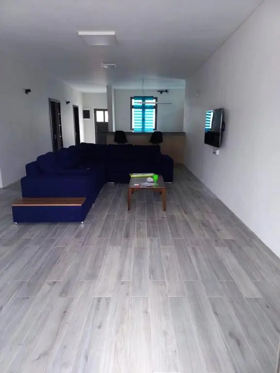 2 bedrooms appartement at Flic en Flac 200 m away from the beach with sea view private pool and enclosed garden