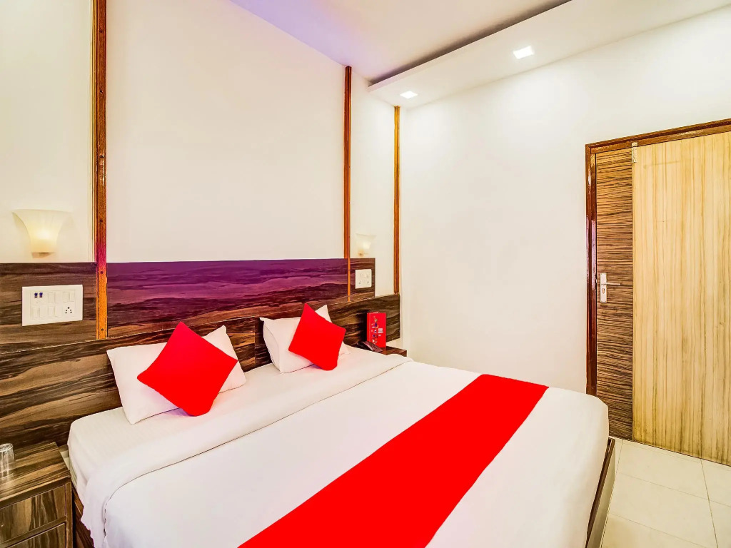 Collection O 81194 Hotel Panchratna
