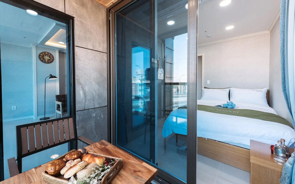 Yeosu Paradise Spa Pension