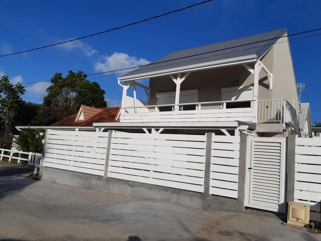 Appartement neuf a 150 metres de la mer wifi