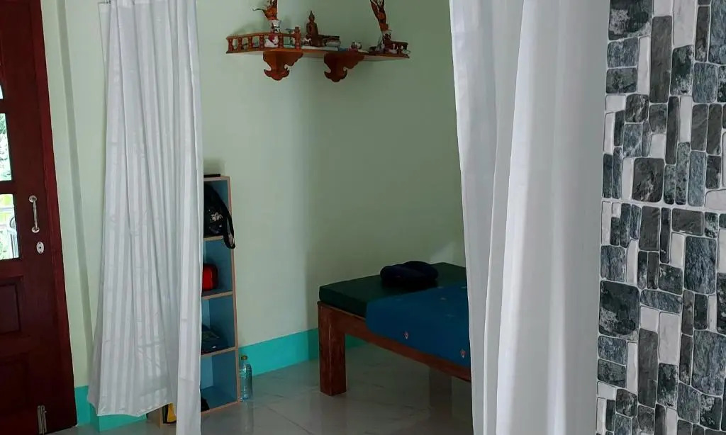 Khwahol Guesthouse