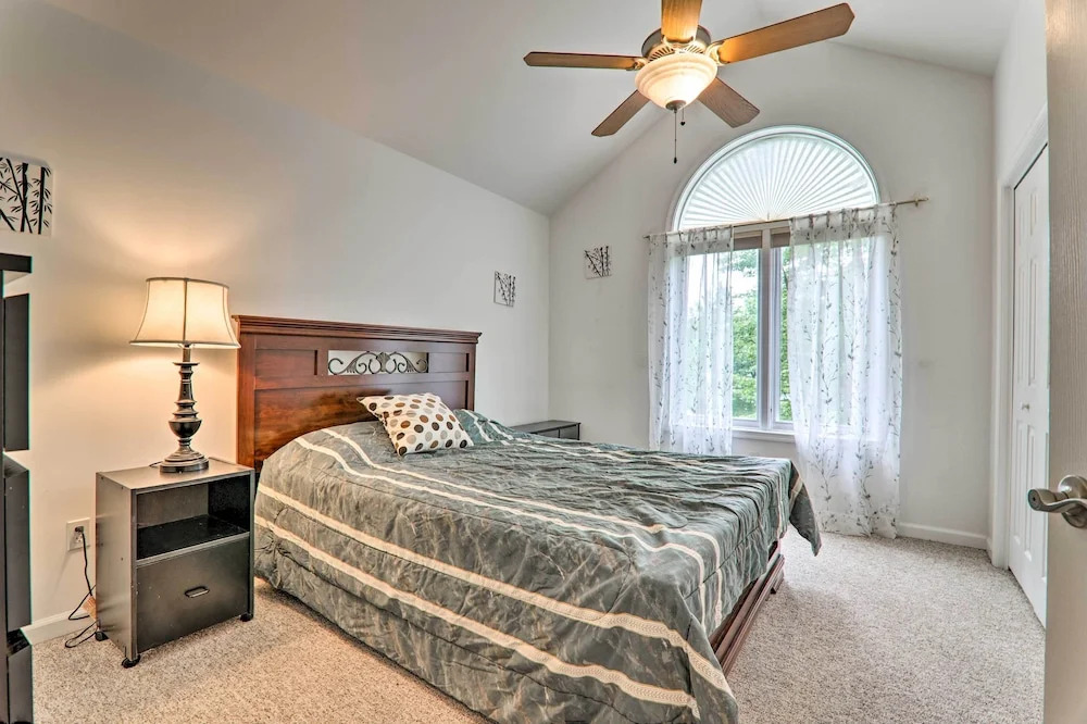 Lake Harmony Villa: Walk to Big Boulder Mountain!
