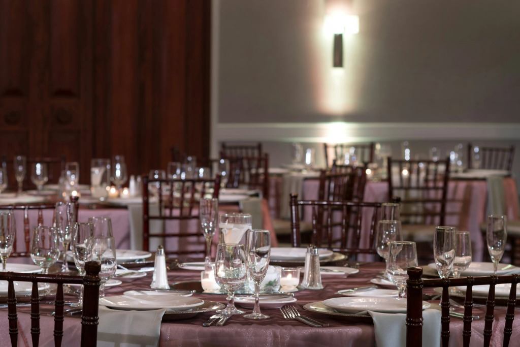 DoubleTree by Hilton Philadelphia Airport