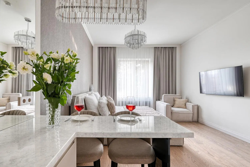 Апартаменты МореСолнцеАпарт в АК Grand Royal Residences
