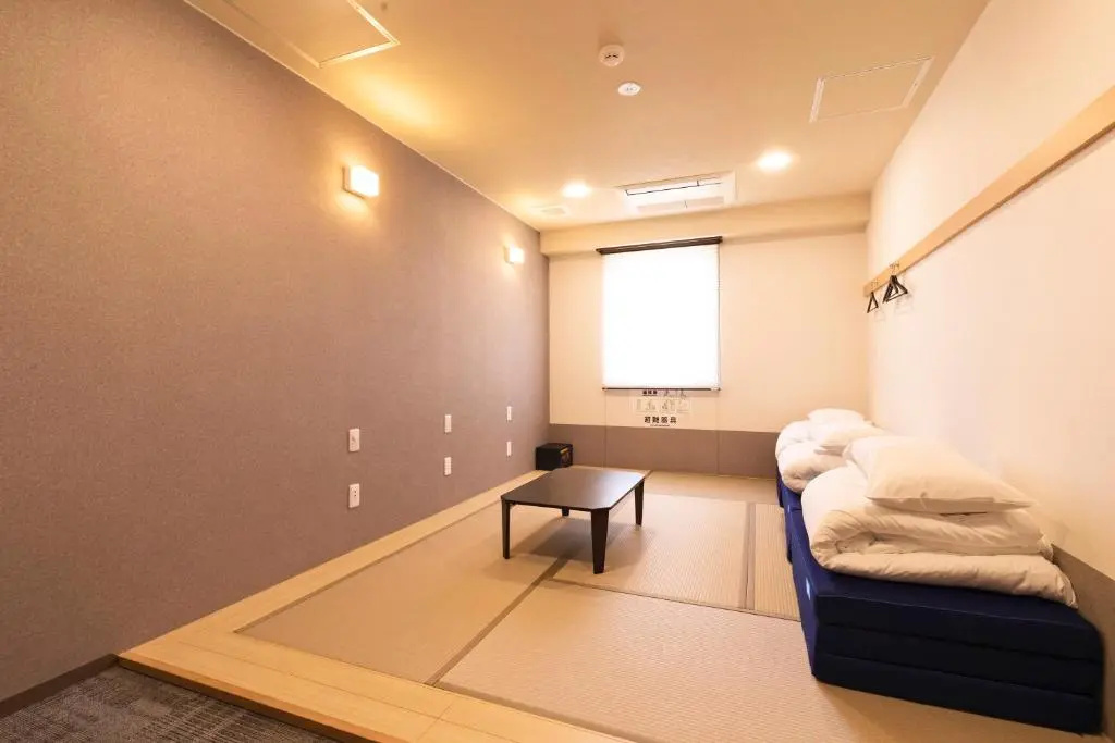 Wild Cherry Blossom-HOSTEL,TOKYO KOGANEI