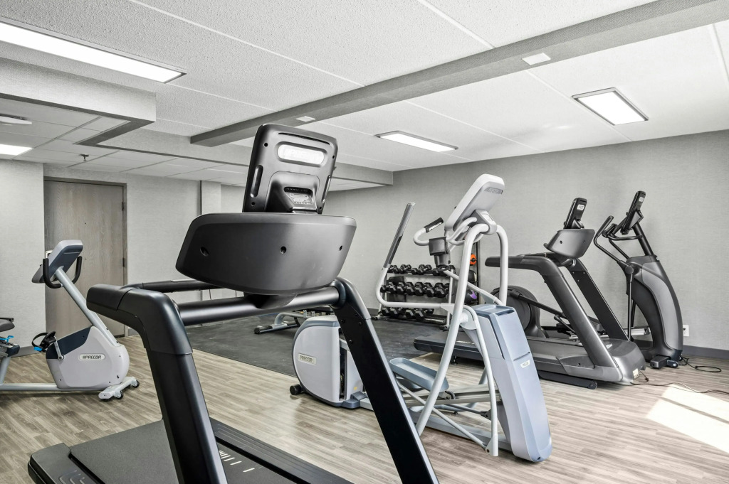 Hampton Inn Cleveland-Westlake