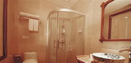 Dujiangyan Wood Ginkgo Hotel