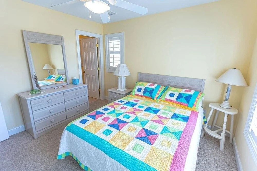 Ramons Roost 5 Bedroom Condo by Redawning