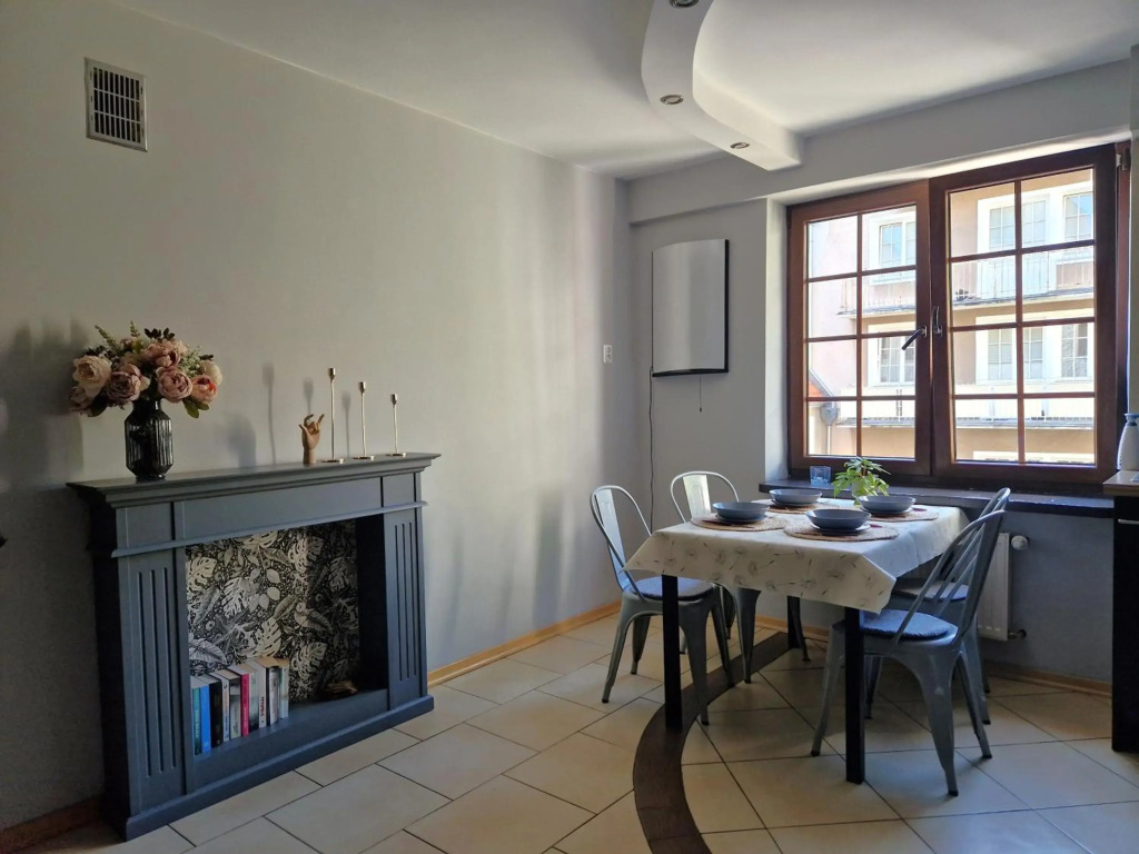 Oficyna Form - Apartament Dwupoziomowy