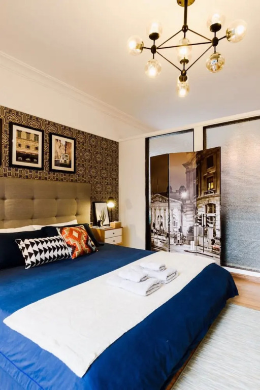 Locals Boutique Apartment East Station NO.1