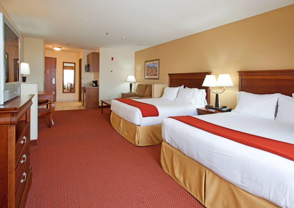 Holiday Inn Express Hotel & Suites Tooele by IHG