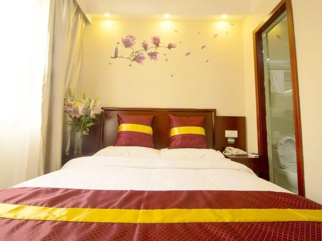 GreenTree Inn Shanghai Pudong Expo YangSi Metro Station YangXin Road Shell Hotel