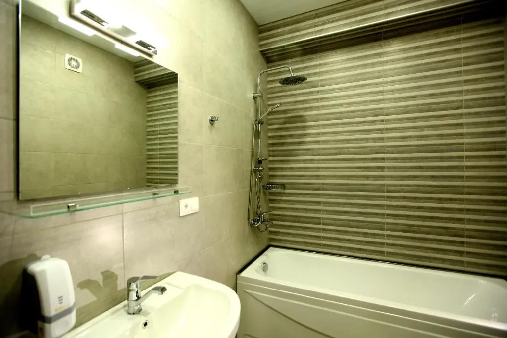 Irakli's rooms