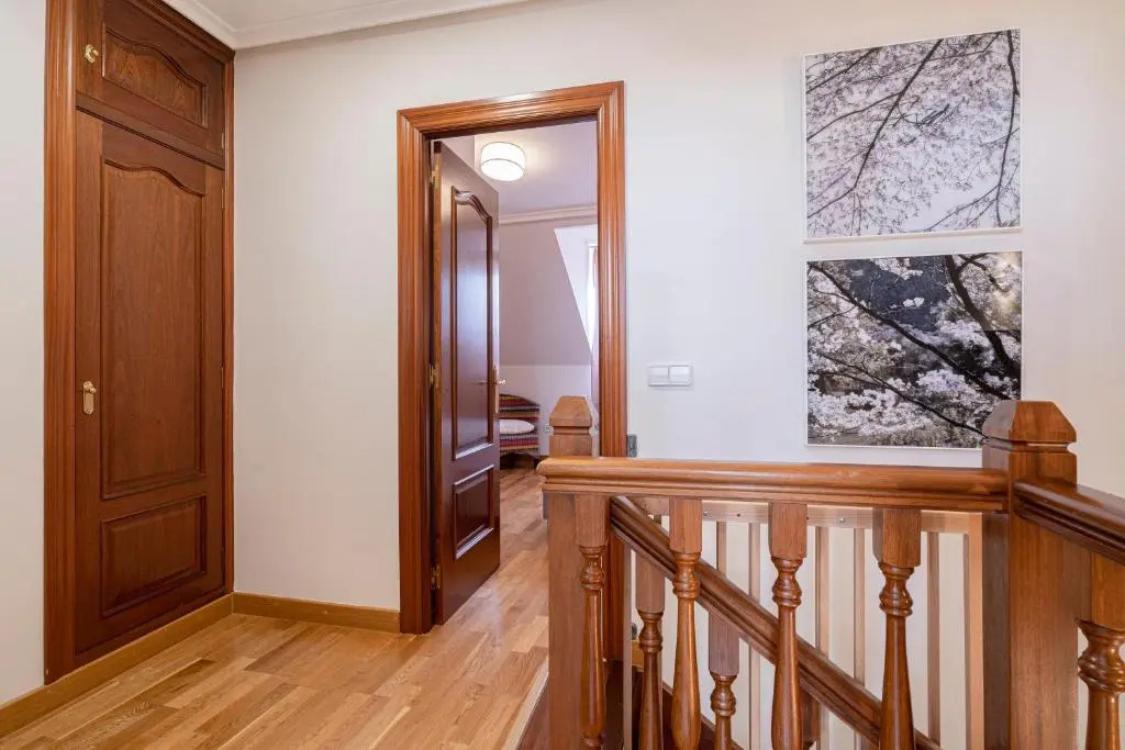 De La Guardia Suite Rosal