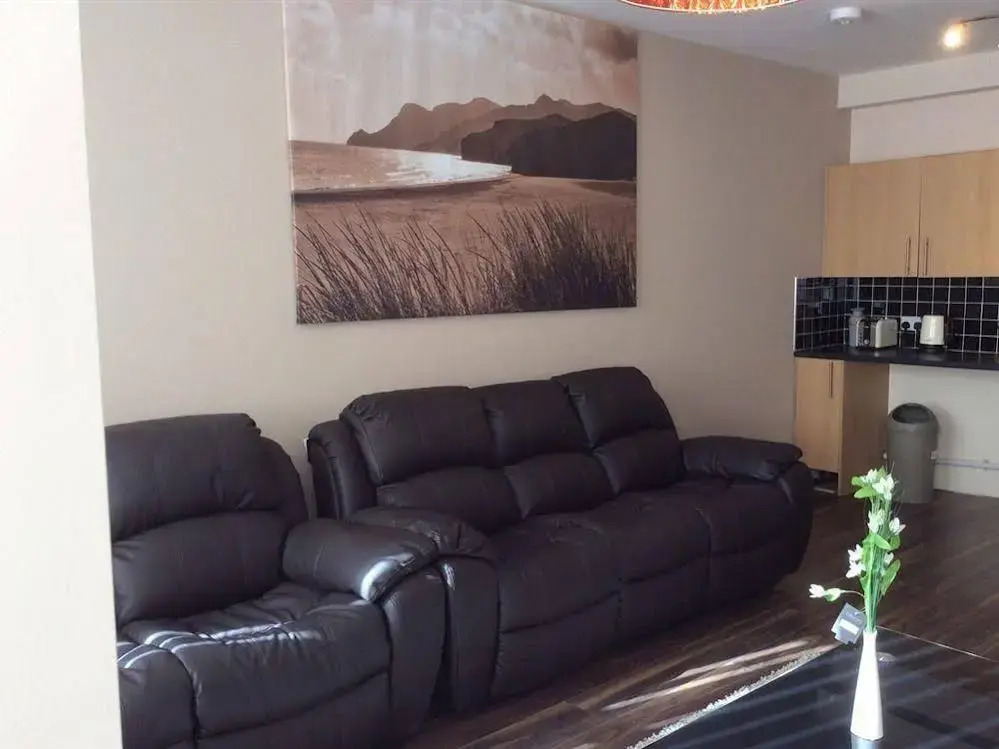 Windsor Crescent Apartments