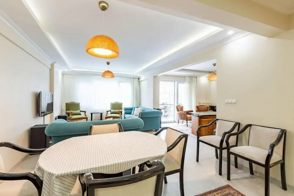 Pleasant Flat with Balcony in Moda Kadikoy
