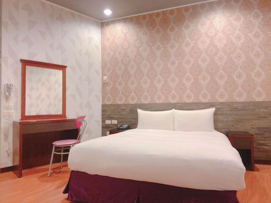Center Hotel