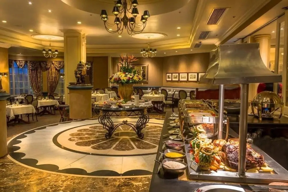 Graceland Hotel & Casino Country Club
