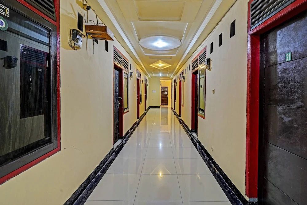 OYO 91330 City Munigar Residence SyariahNearTegalega Park