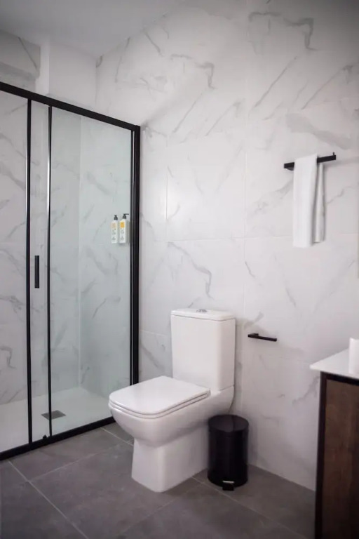 Le Bouquet Luxury Suites Ltd